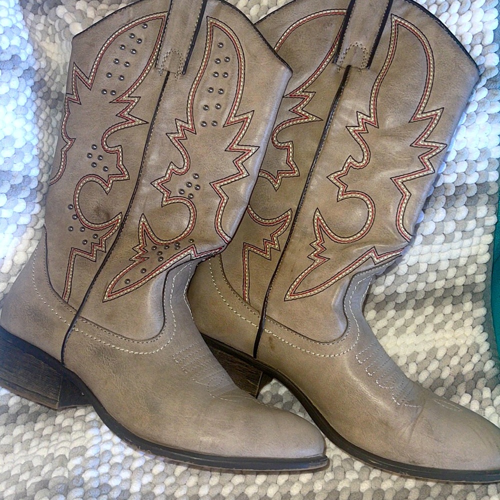Womans Cowboy Boots